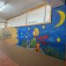 El artista Kikeartmd crea nuevos murales en el colegio Filiberto Villalobos de Babilafuente que reciben ya a escolares y profesores