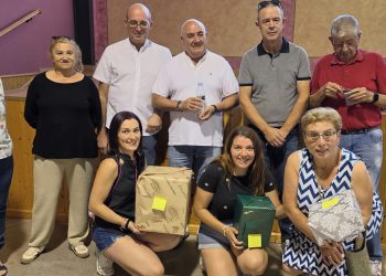 Bóveda del Río Almar inaugura sus fiestas con un concurso de croquetas en el multiusos: las ganadoras, hechas con gambón