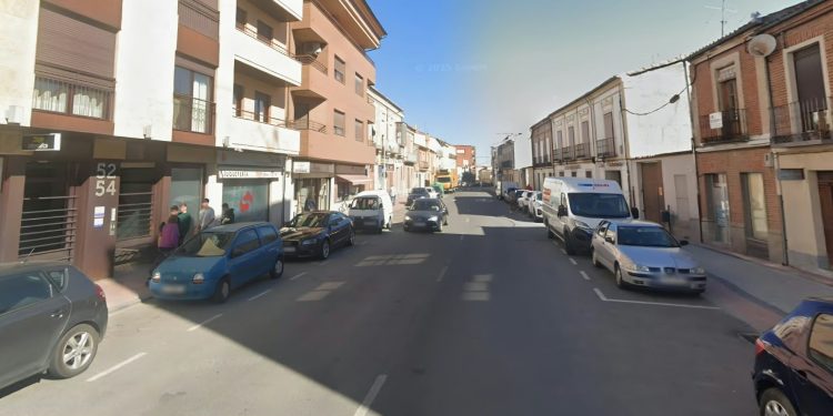 Roban la cadena de oro a una mujer de 76 años en Peñaranda por el conocido método del abrazo haciéndose pasar por su doctora
