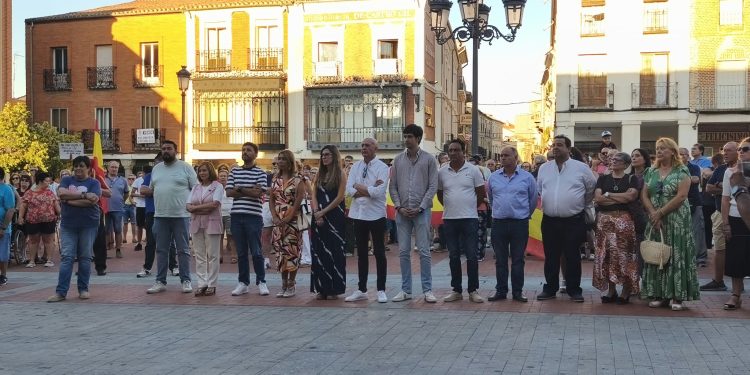 Clamor unánime en Peñaranda y Las Villas en apoyo al pueblo de Ceuta ante la entrada ilegal de miles de personas migrantes