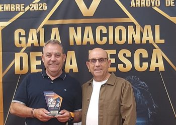 La V Gala Nacional de la Pesca premia a Mosqueros del Tormes por su divulgación y perfeccionamiento de la pesca a mosca