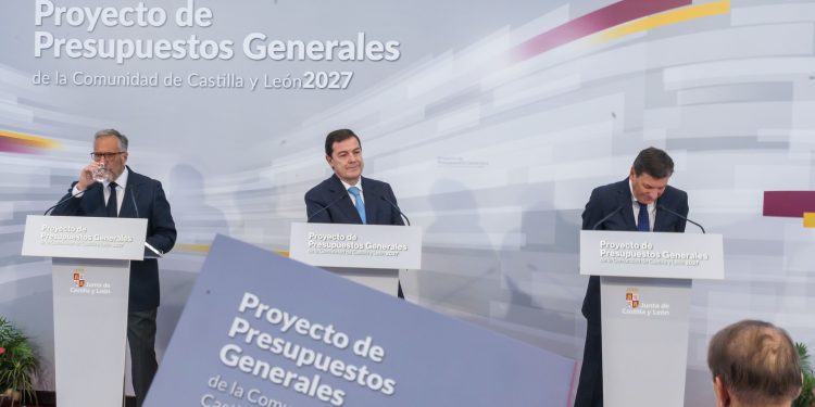 La Junta presenta un presupuesto de 16.472 millones para impulsar el acceso a la vivienda, el transporte gratuito, los servicios públicos, la innovación productiva y el desarrollo rural