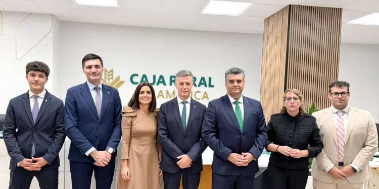 Caja Rural de Salamanca refuerza su crecimiento en Valladolid con una nueva oficina ubicada en el céntrico Paseo Zorrilla