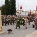 Paradinas de San Juan rinde homenaje a la bandera de España en un solemne y emotivo acto con autoridades civiles y militares