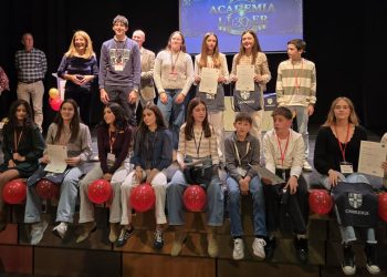 Academia Líder celebra en Peñaranda su XXX aniversario con la brillante ceremonia de entrega de los certificados Cambridge