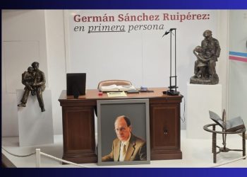 Peñaranda celebra el Día de las Bibliotecas con visitas guiadas a una exposición sobre Germán Sánchez Ruipérez en el CDS