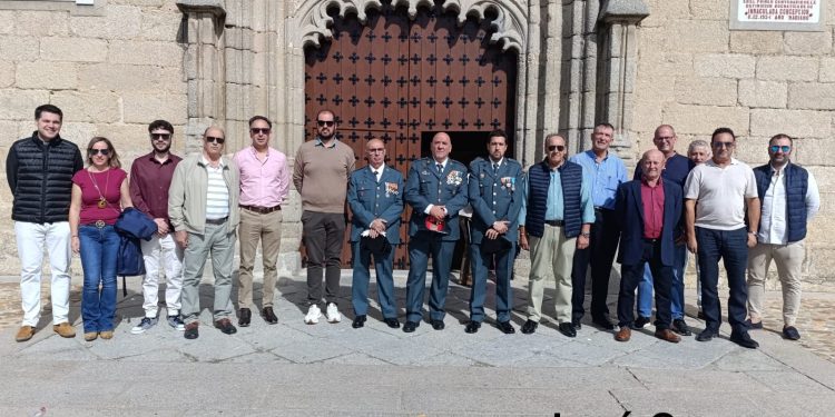La Guardia Civil de Macotera festeja a su patrona con el respaldo de alcaldes y concejales de los pueblos de su demarcación
