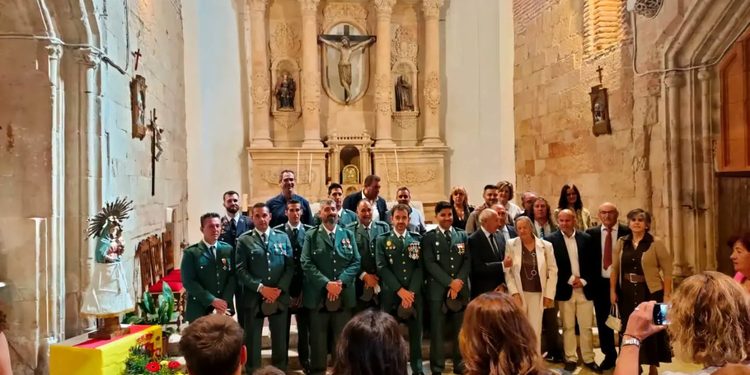 Villoria y varios pueblos de Las Villas acompañan a la Guardia Civil en su fiesta en honor de su patrona, la Virgen del Pilar